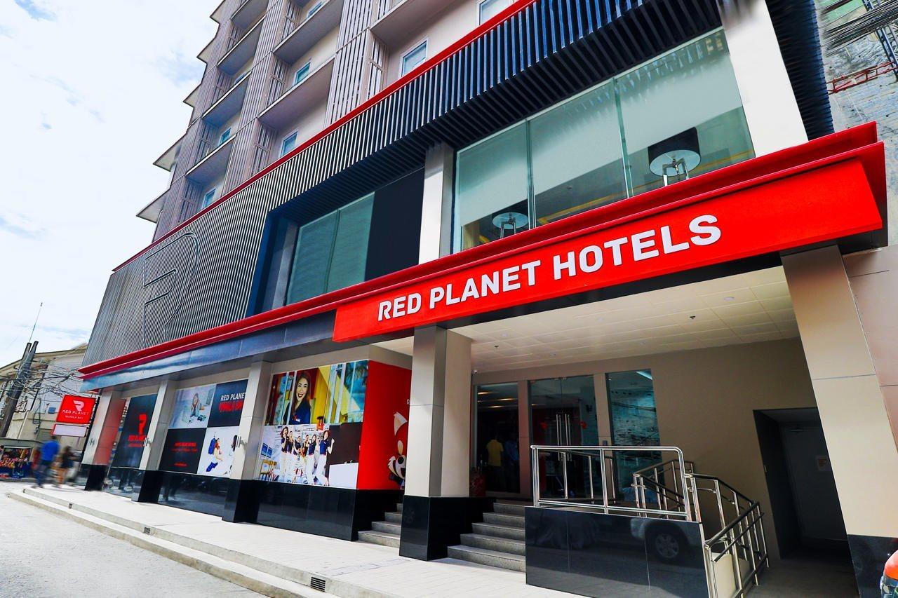 Red Planet Manila Bay Hotel Exterior photo